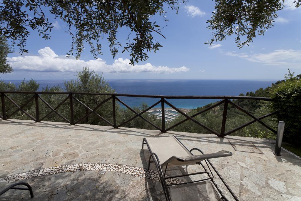 Villa Degli Ulivi B&B Finale Ligure Ngoại thất bức ảnh