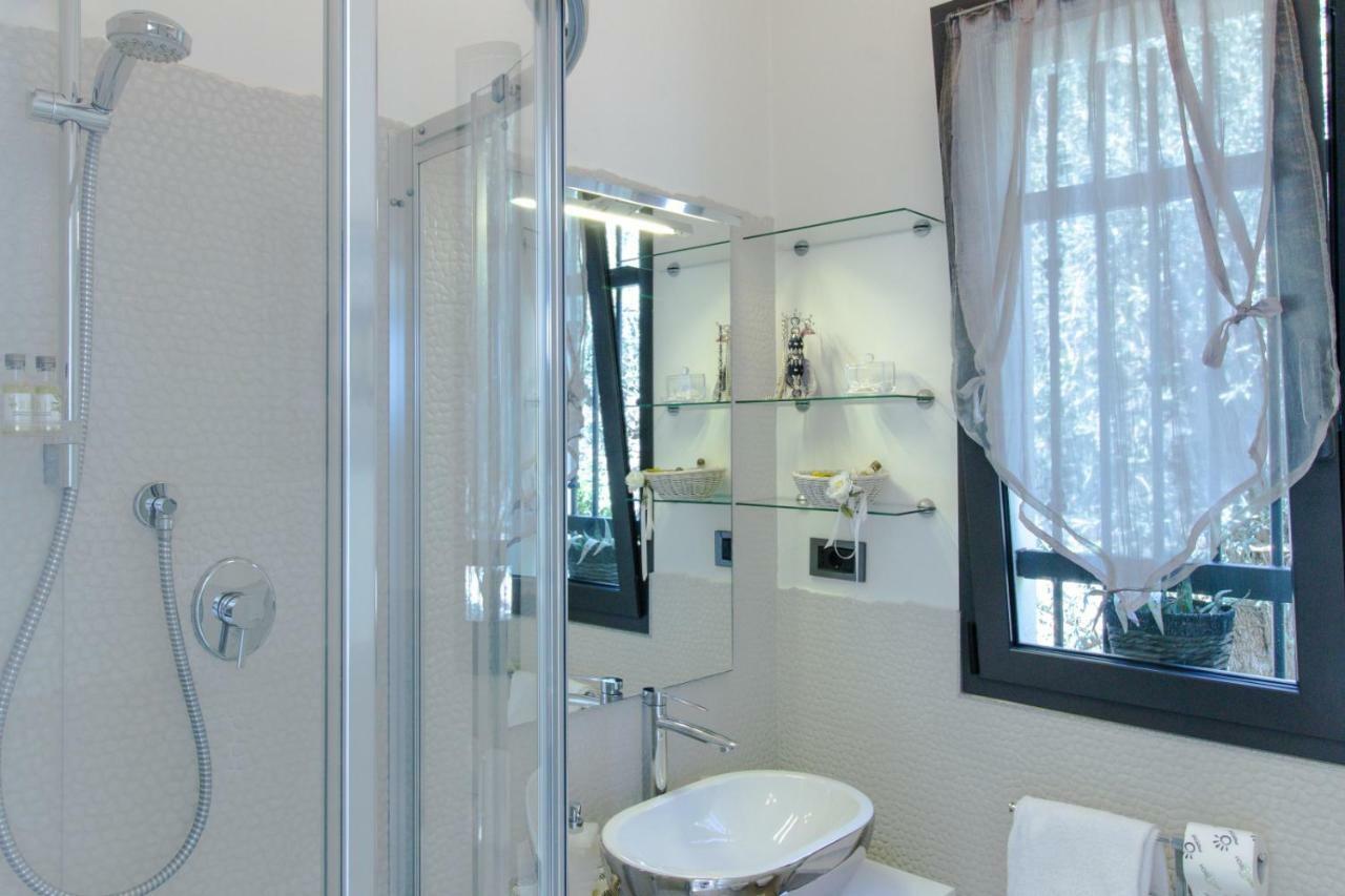 Villa Degli Ulivi B&B Finale Ligure Ngoại thất bức ảnh