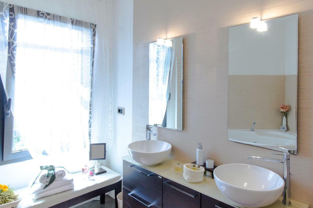 Villa Degli Ulivi B&B Finale Ligure Ngoại thất bức ảnh