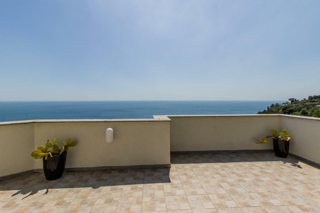 Villa Degli Ulivi B&B Finale Ligure Ngoại thất bức ảnh